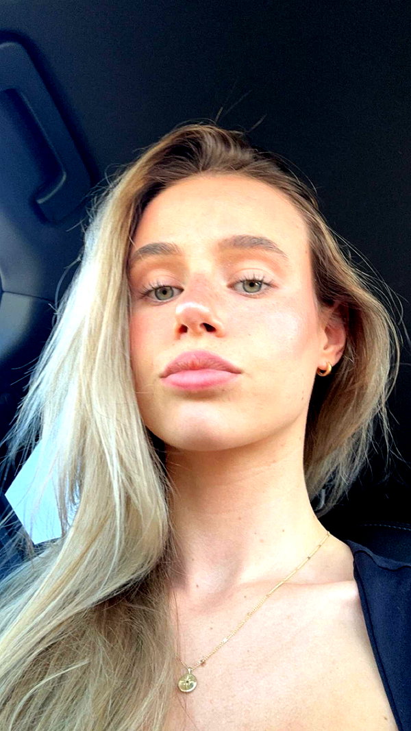 haileygrice snapchat image archive image
