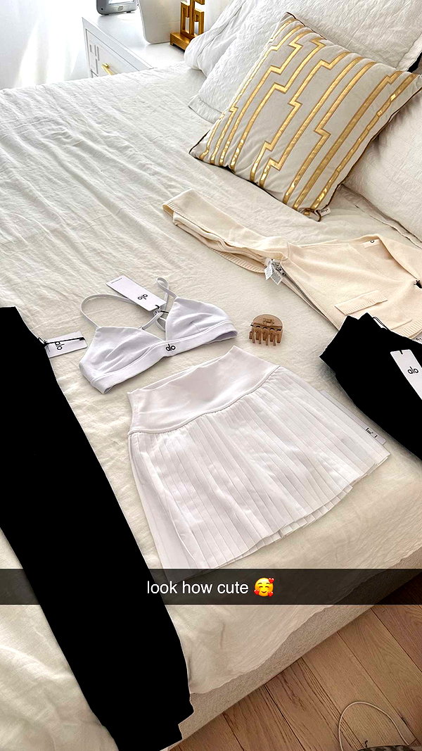 haileygrice snapchat image archive image