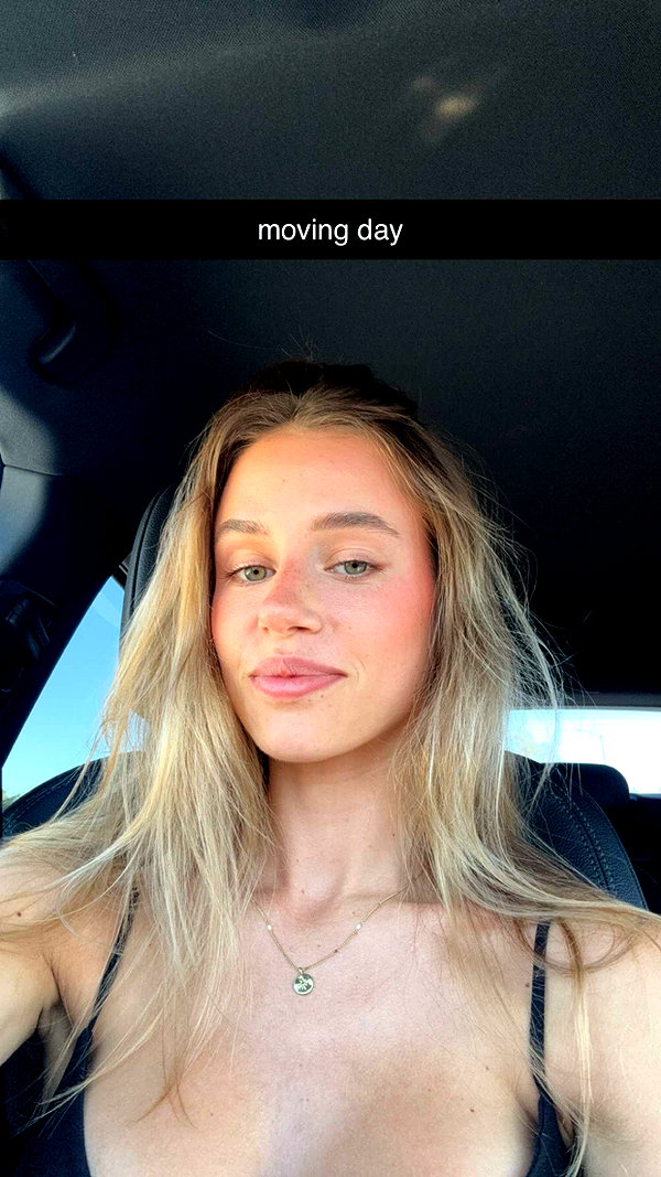 haileygrice snapchat image archive image