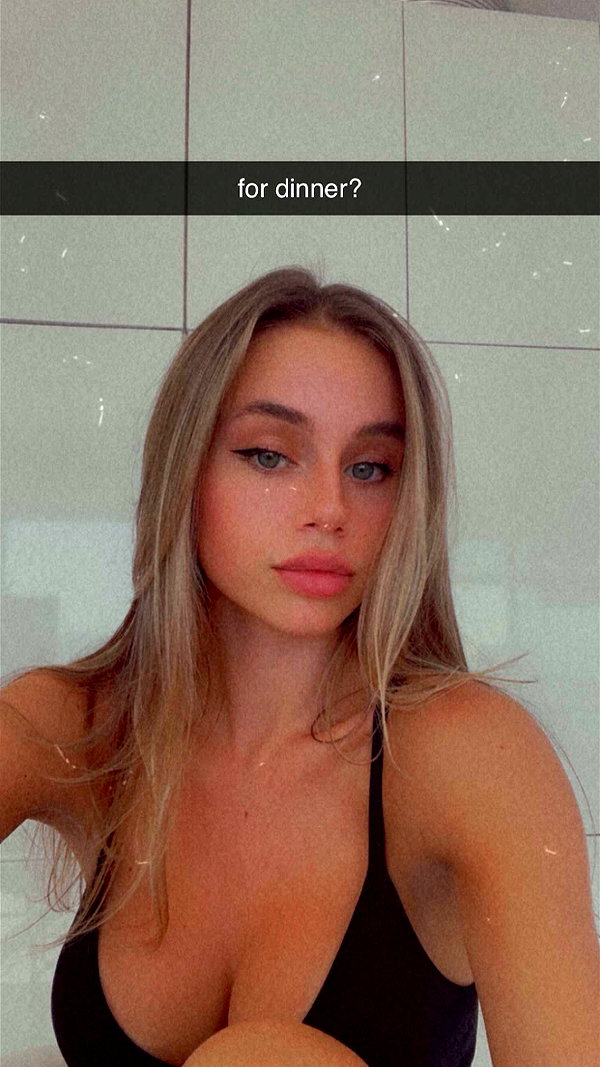 haileygrice snapchat image archive image