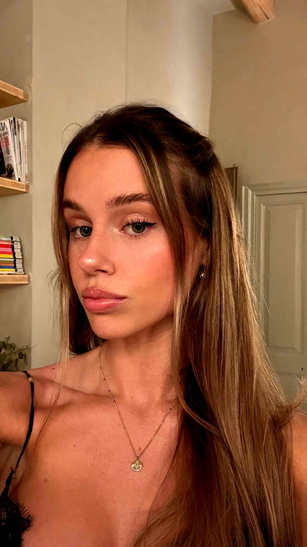 haileygrice snapchat image archive image