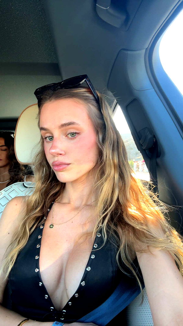 haileygrice snapchat image archive image