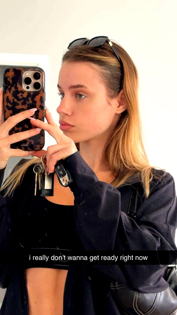 haileygrice snapchat image archive image