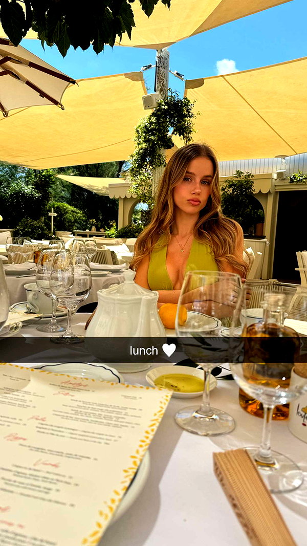 haileygrice snapchat image archive image
