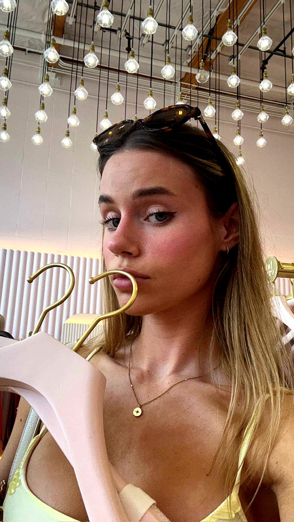 haileygrice snapchat image archive image