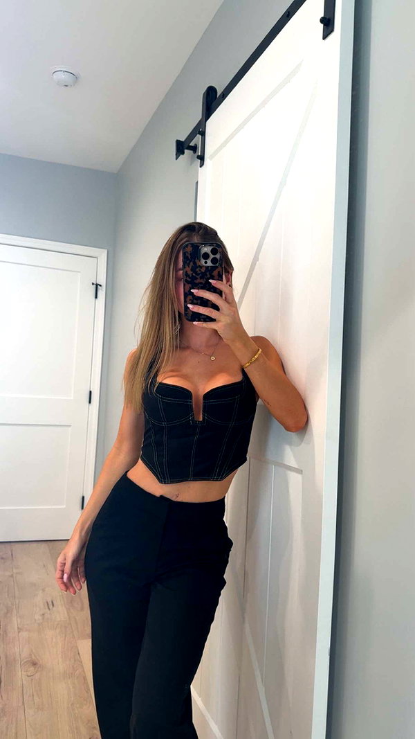 haileygrice snapchat image archive image
