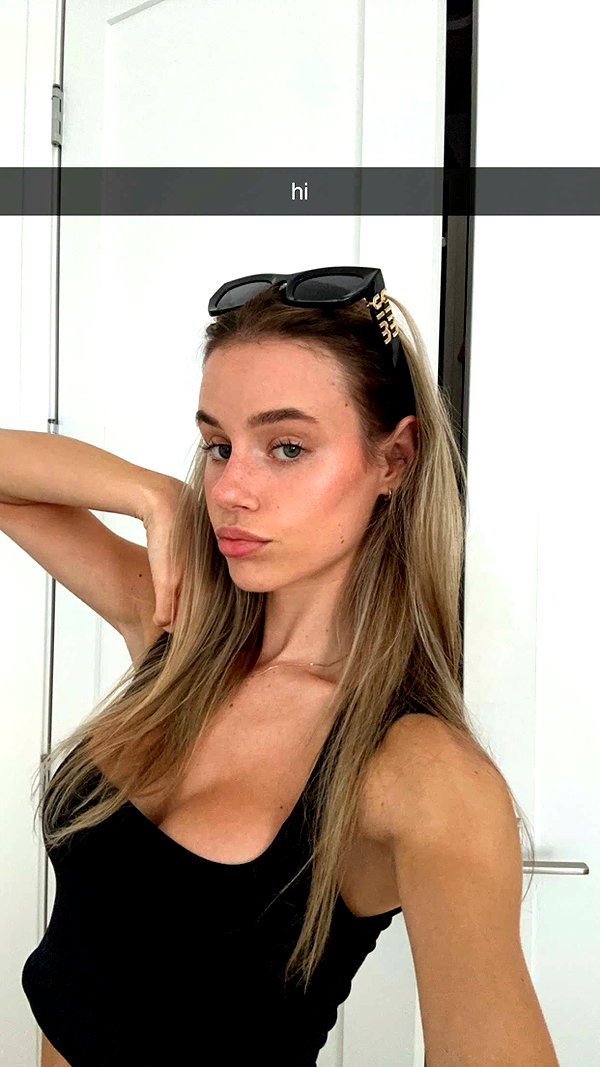 haileygrice snapchat image archive image