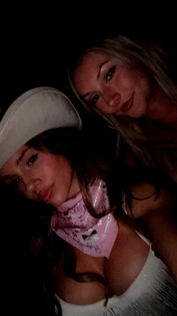 haileygrice snapchat image archive image