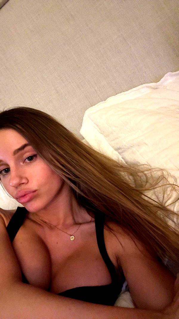 haileygrice snapchat image archive image