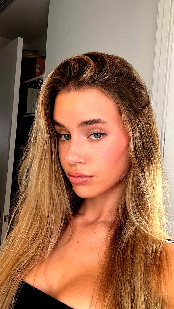 haileygrice snapchat image archive image