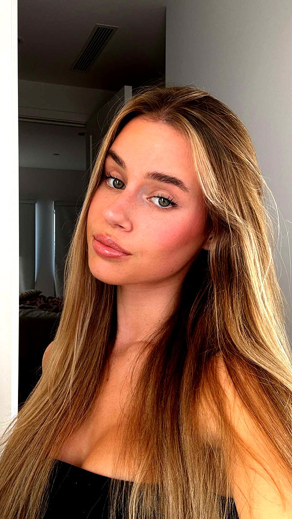 haileygrice snapchat image archive image