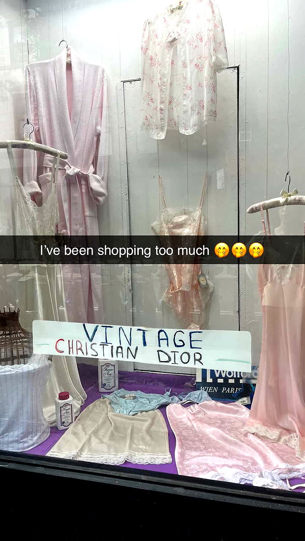 imchloebleu snapchat image archive image