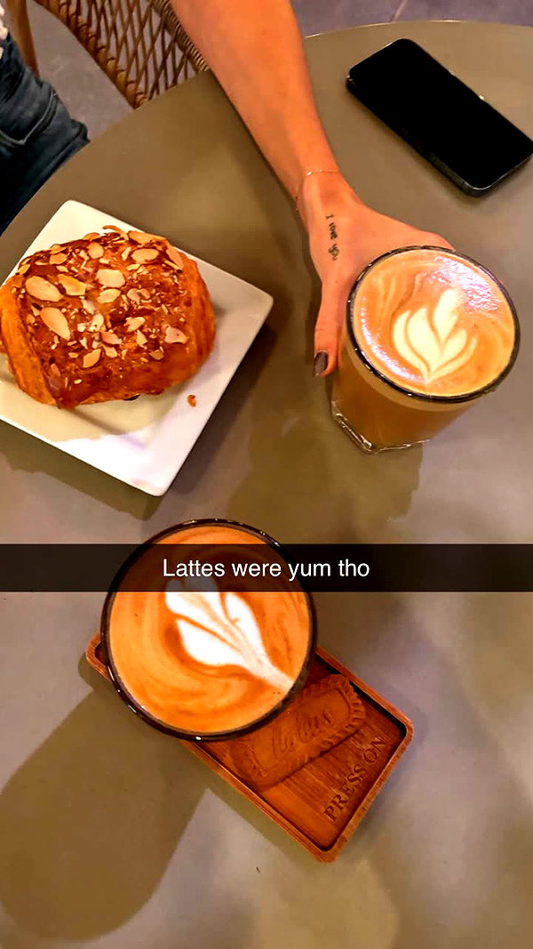 imchloebleu snapchat image archive image