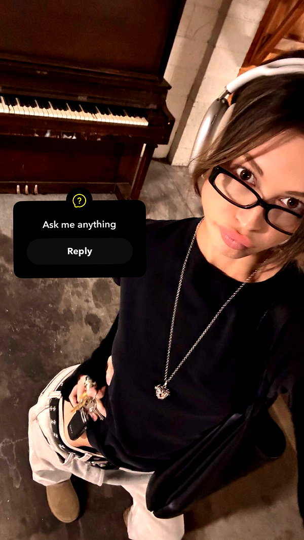 imchloebleu snapchat image archive image