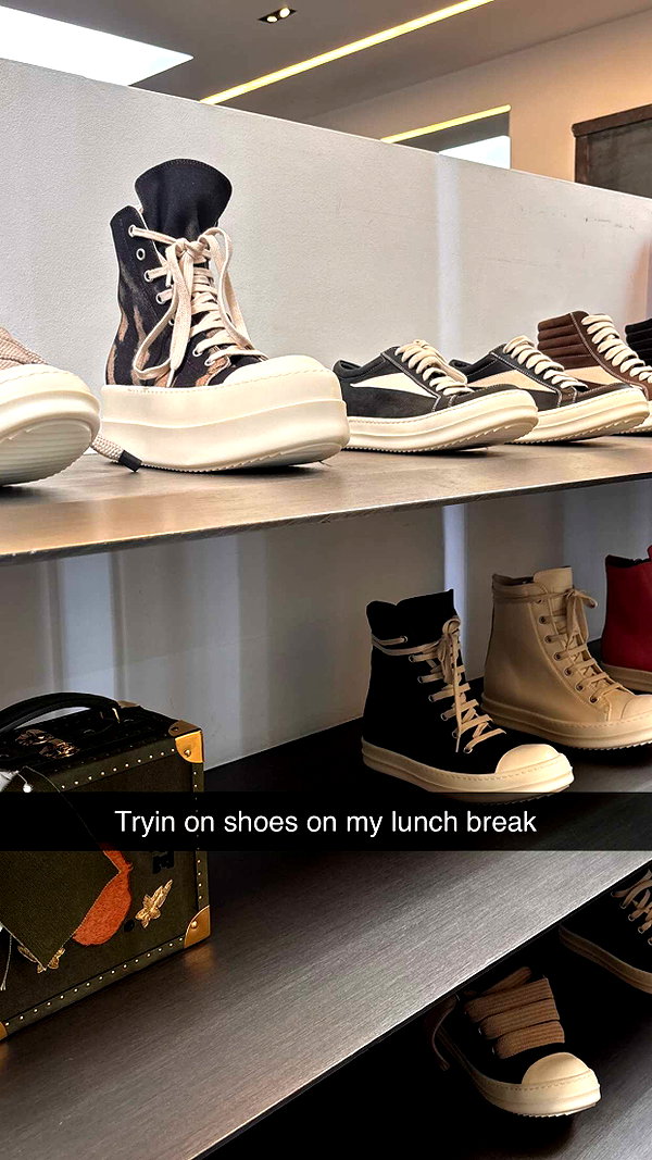imchloebleu snapchat image archive image