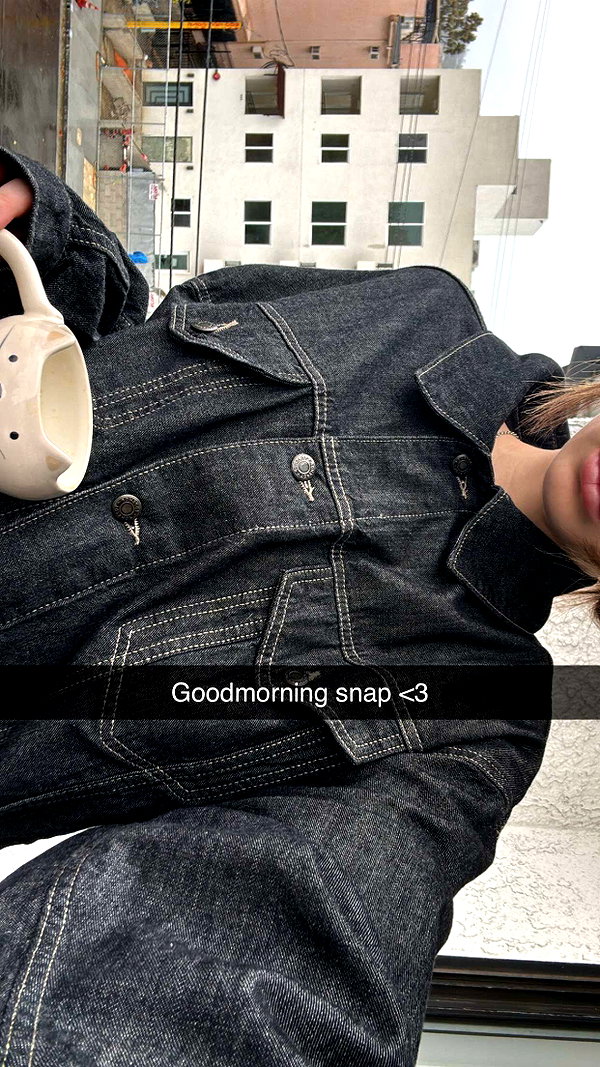 imchloebleu snapchat image archive image