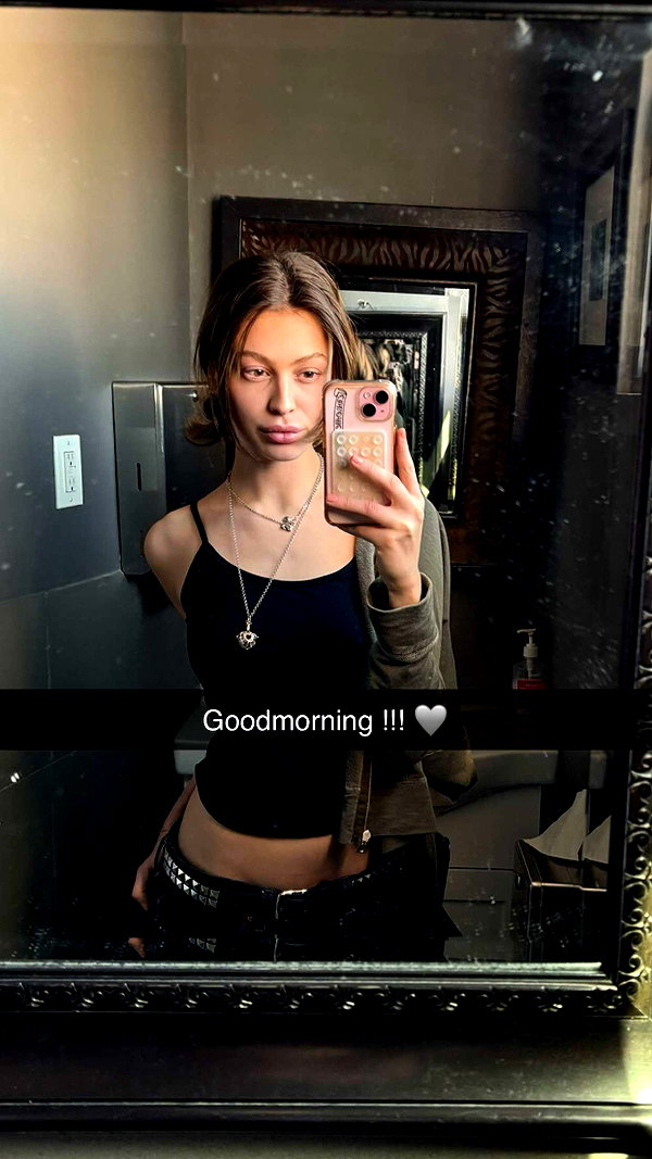 imchloebleu snapchat image archive image