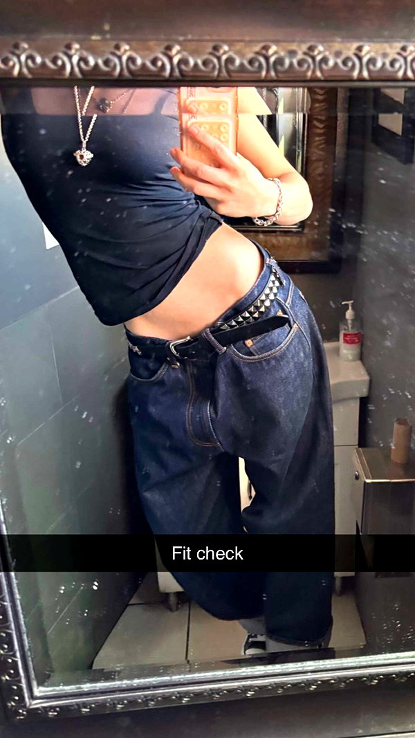 imchloebleu snapchat image archive image
