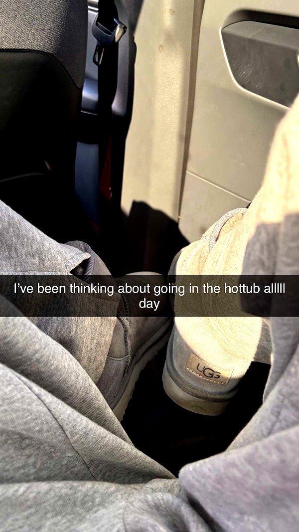 imchloebleu snapchat image archive image