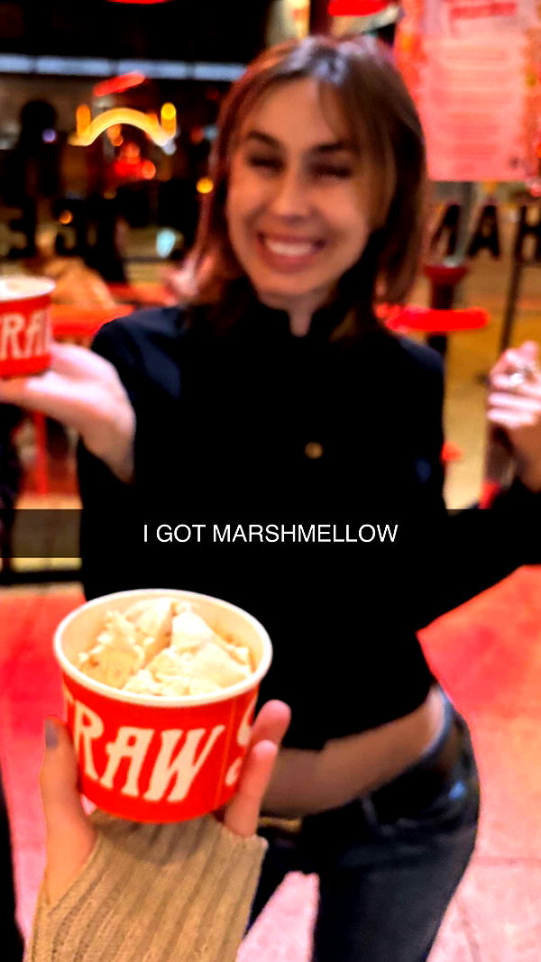 imchloebleu snapchat image archive image