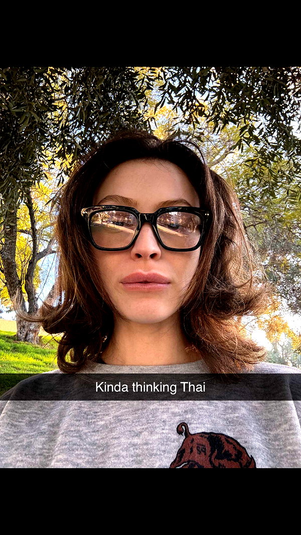 imchloebleu snapchat image archive image