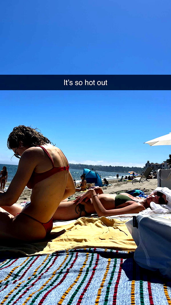 imchloebleu snapchat image archive image