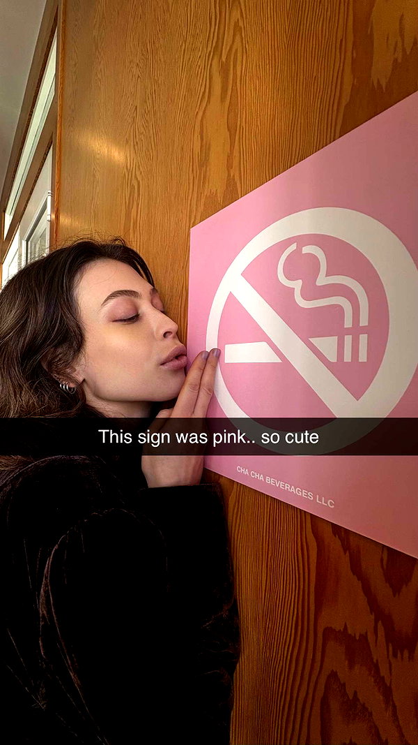 imchloebleu snapchat image archive image