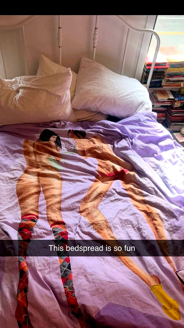 imchloebleu snapchat image archive image