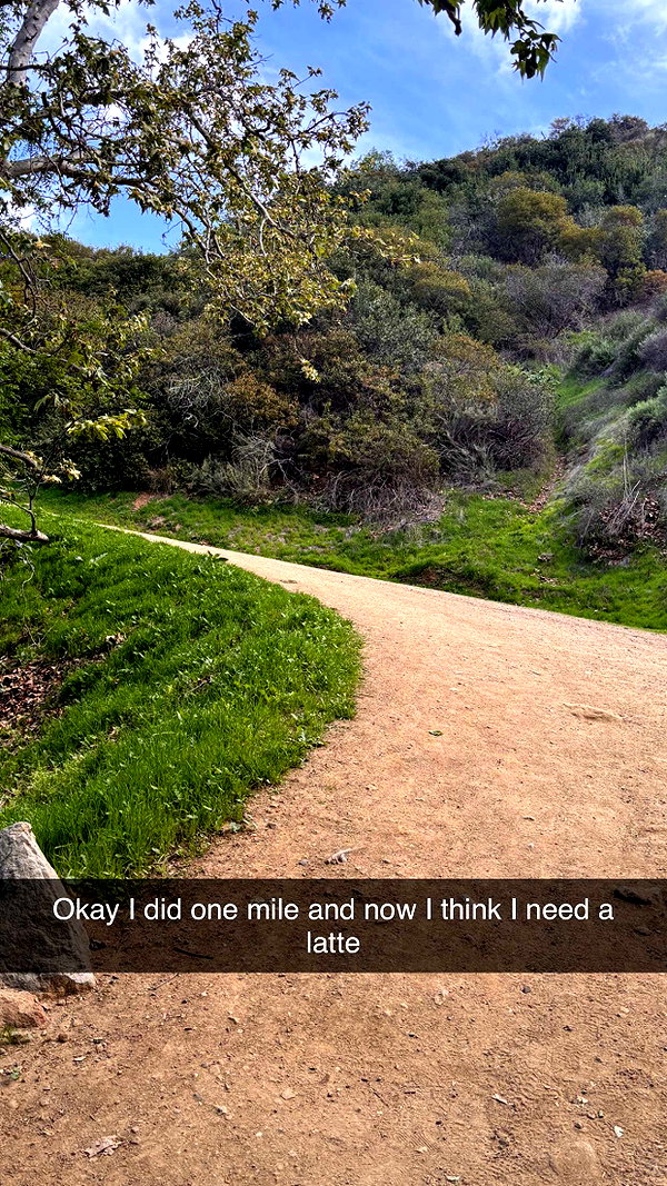 imchloebleu snapchat image archive image