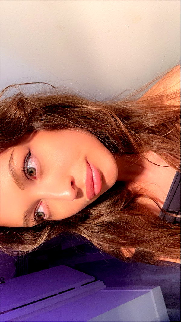 imchloebleu snapchat image archive image