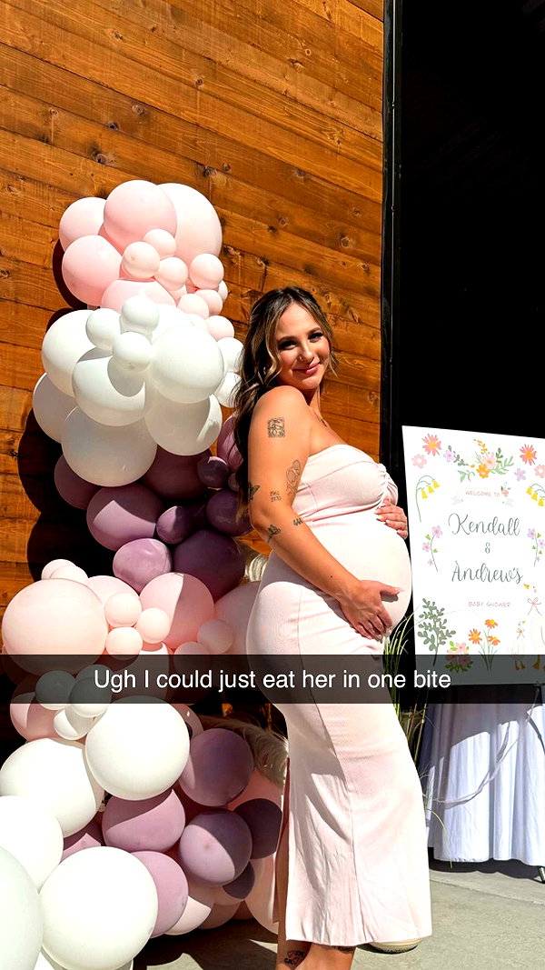 imchloebleu snapchat image archive image