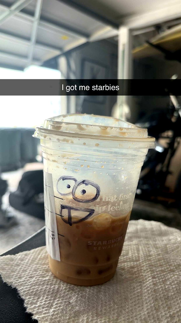 imchloebleu snapchat image archive image