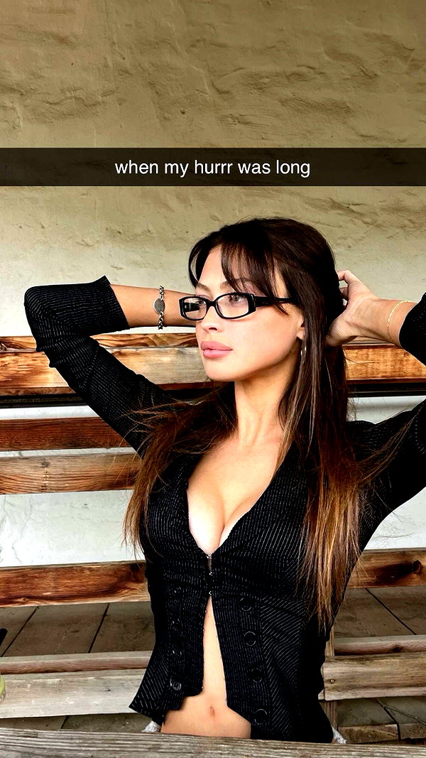 imchloebleu snapchat image archive image