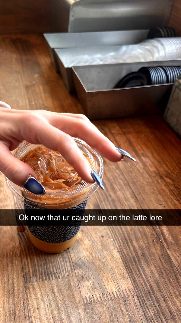 imchloebleu snapchat image archive image