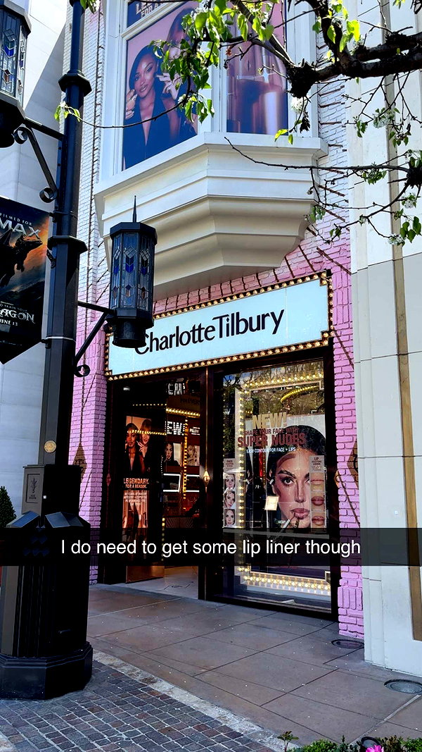imchloebleu snapchat image archive image