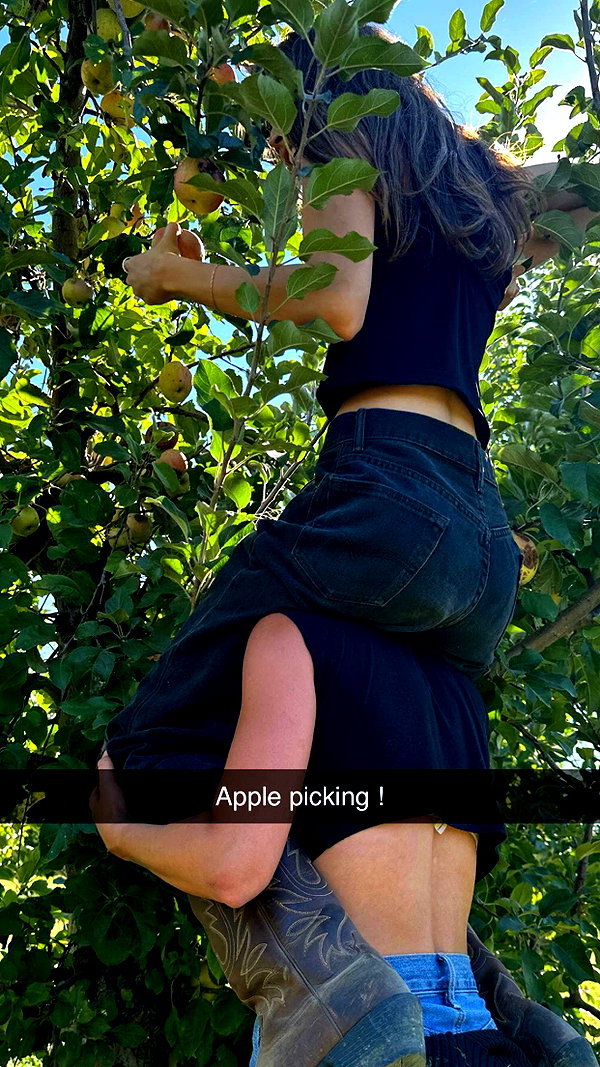 imchloebleu snapchat image archive image