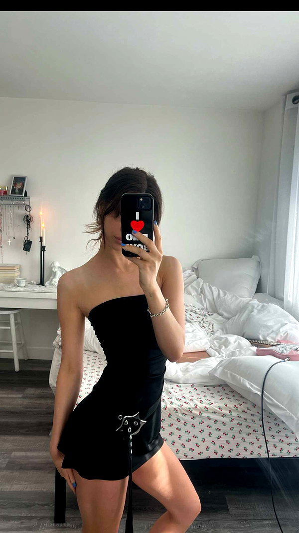imchloebleu snapchat image archive image