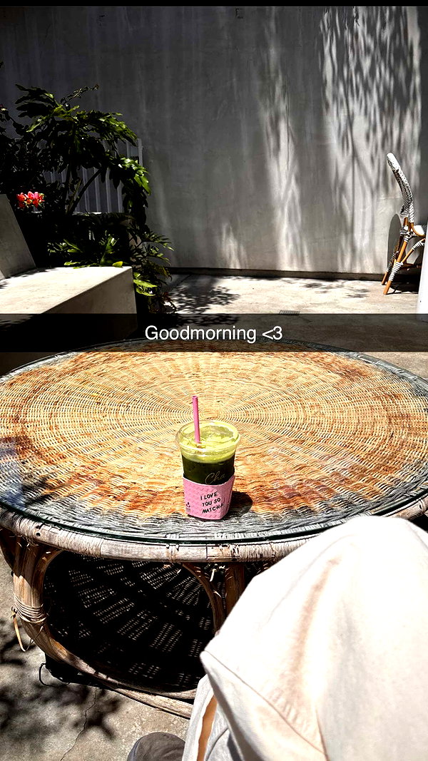 imchloebleu snapchat image archive image
