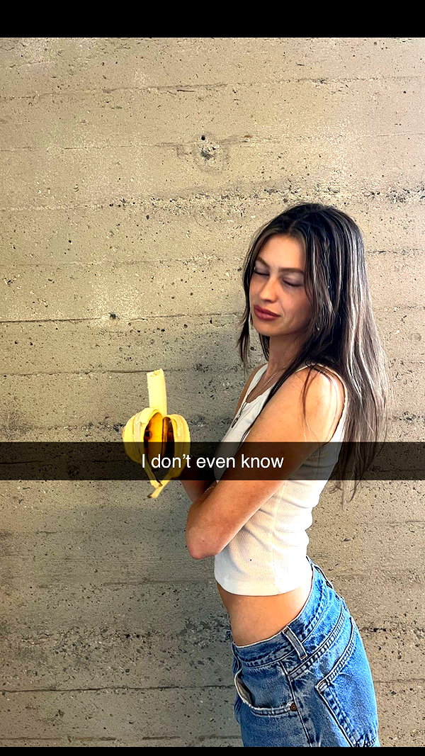 imchloebleu snapchat image archive image