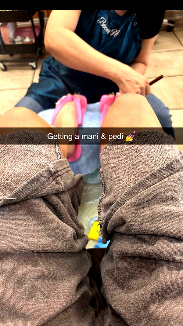 imchloebleu snapchat image archive image