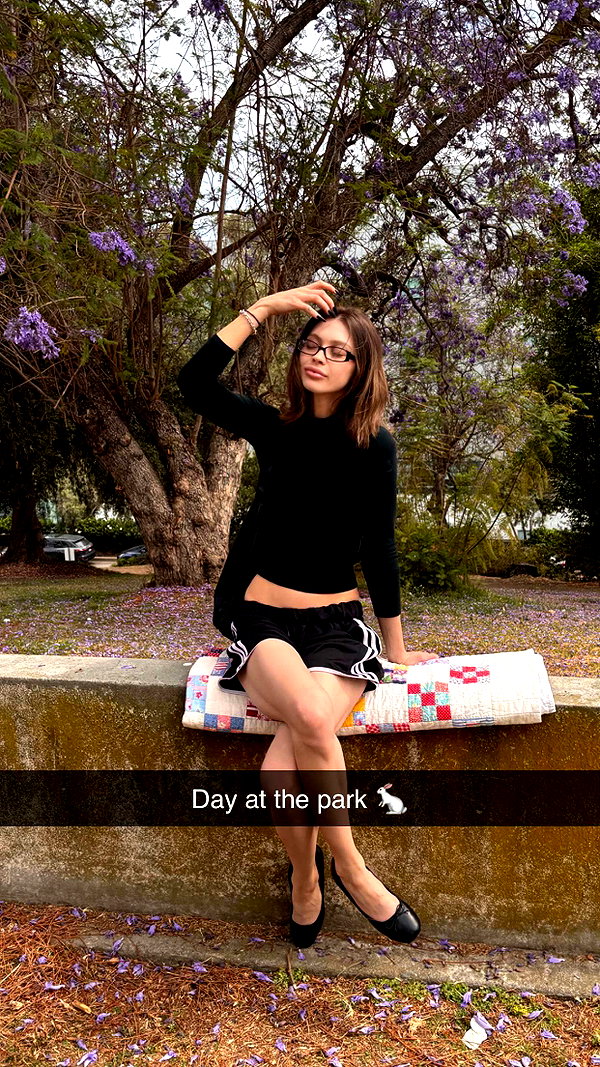imchloebleu snapchat image archive image