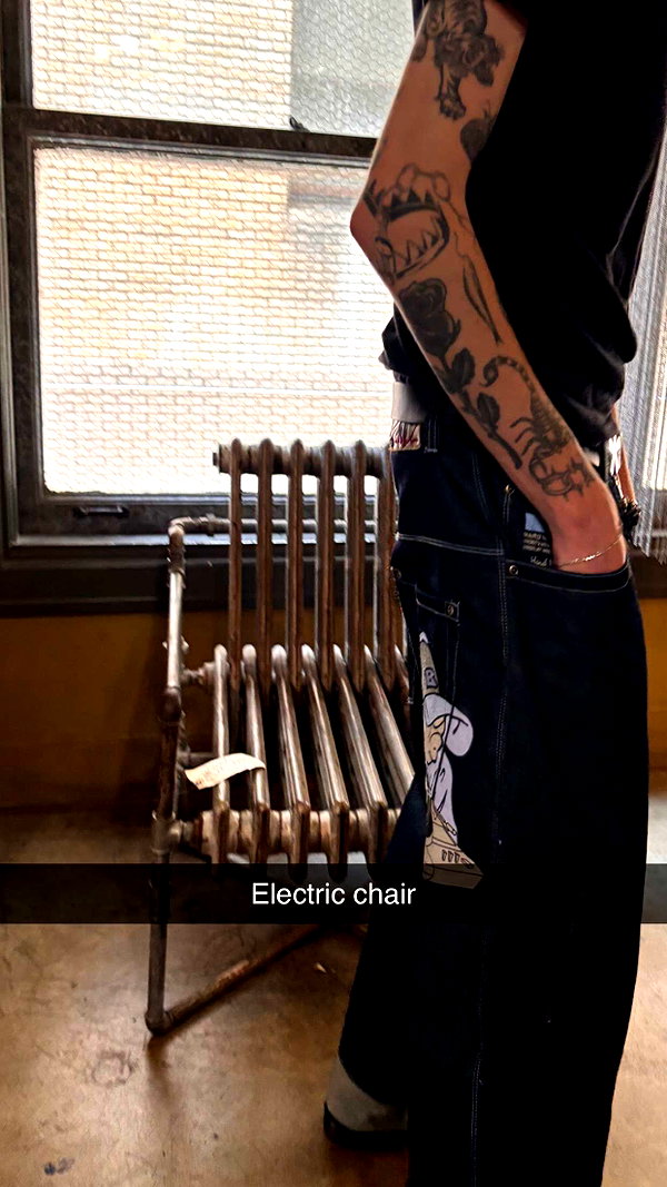 imchloebleu snapchat image archive image