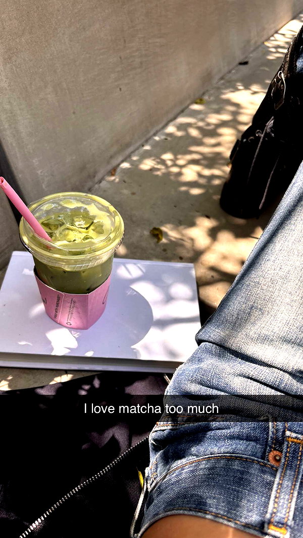 imchloebleu snapchat image archive image