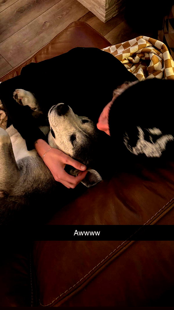 imchloebleu snapchat image archive image