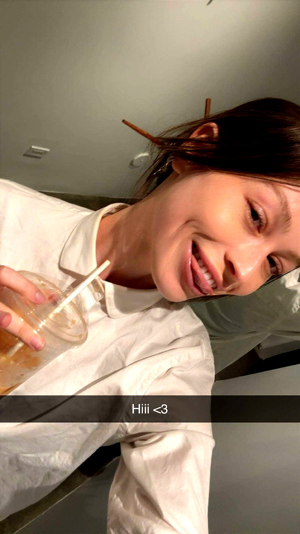 imchloebleu snapchat image archive image