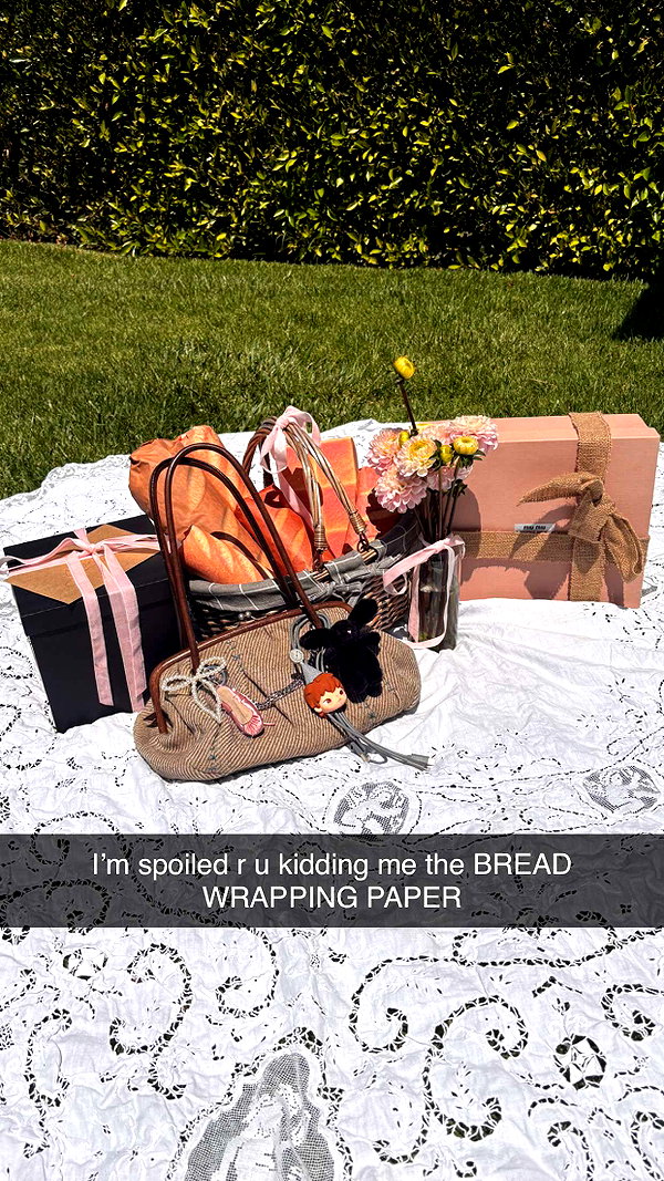 imchloebleu snapchat image archive image