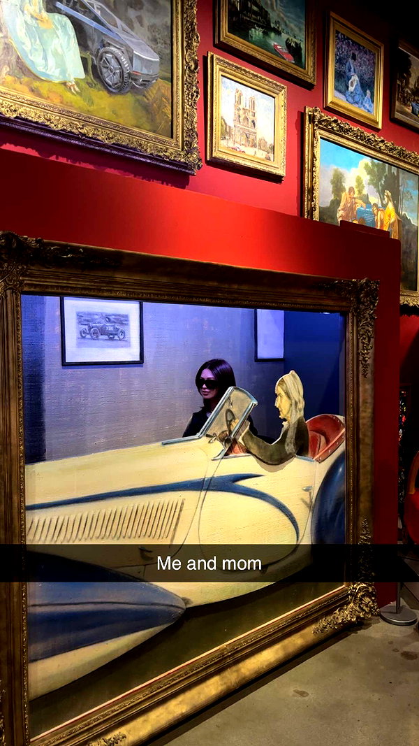 imchloebleu snapchat image archive image