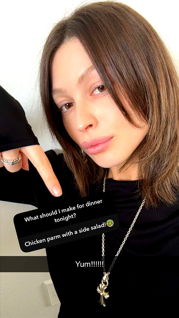 imchloebleu snapchat image archive image