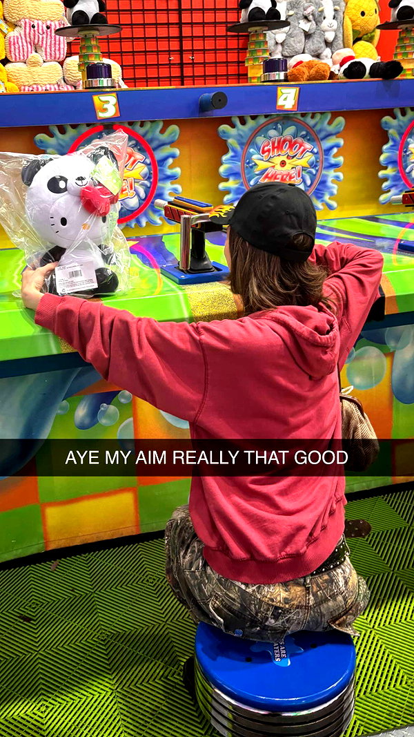 imchloebleu snapchat image archive image