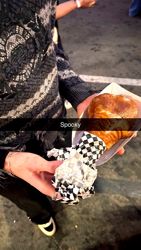 imchloebleu snapchat image archive image